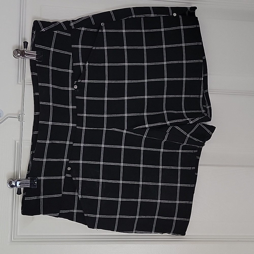 INC Stretch shorts